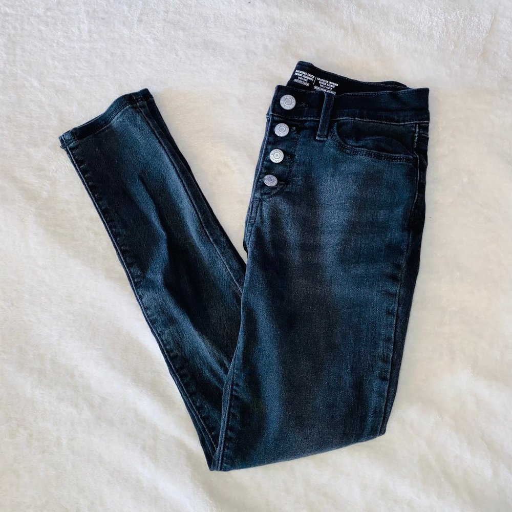 Black old navy jeggings